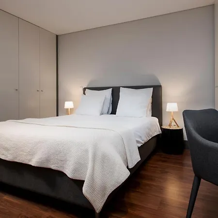 Live In - 68 Regras Oporto