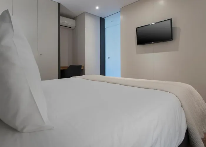 Live In - 68 Regras Oporto