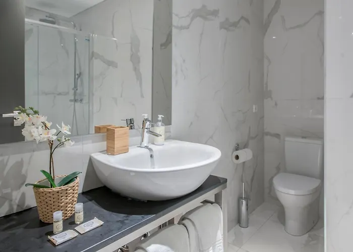 Live In - 68 Regras Oporto