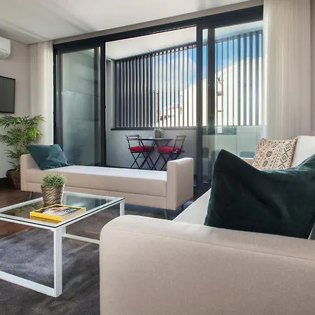 Live In - 68 Regras Oporto