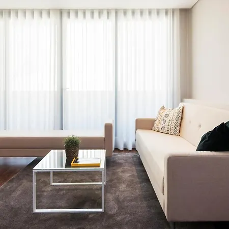 Live In - 68 Regras Appartement *