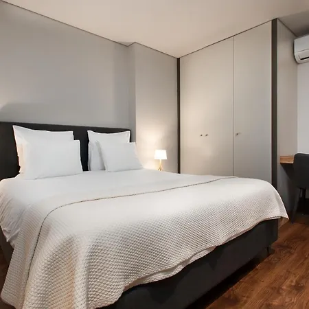 Live In - 68 Regras Oporto