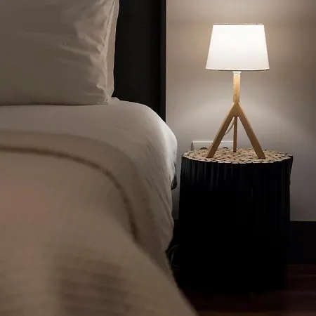 Live In - 68 Regras Apartman *