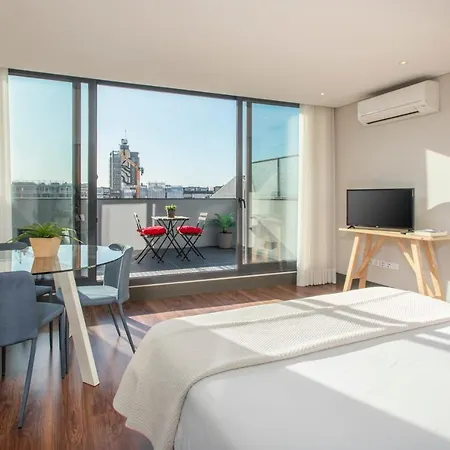 Live In - 68 Regras Apartman Porto