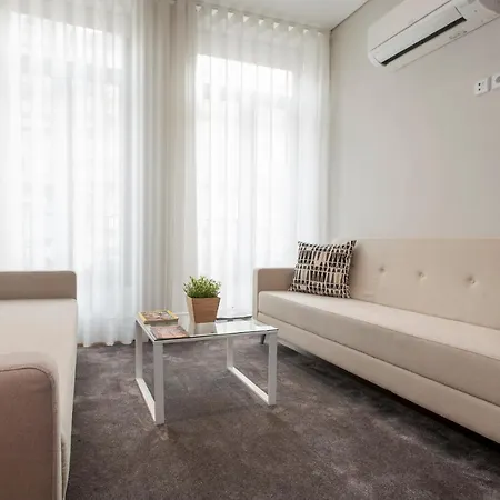 Live In - 68 Regras Appartement Oporto