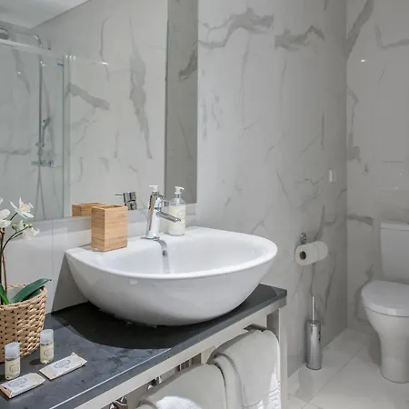 Live In - 68 Regras Oporto