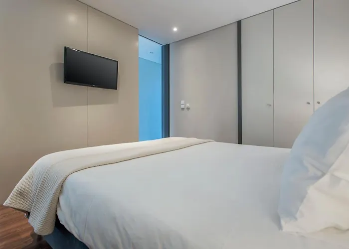 アパート Live In - 68 Regras *